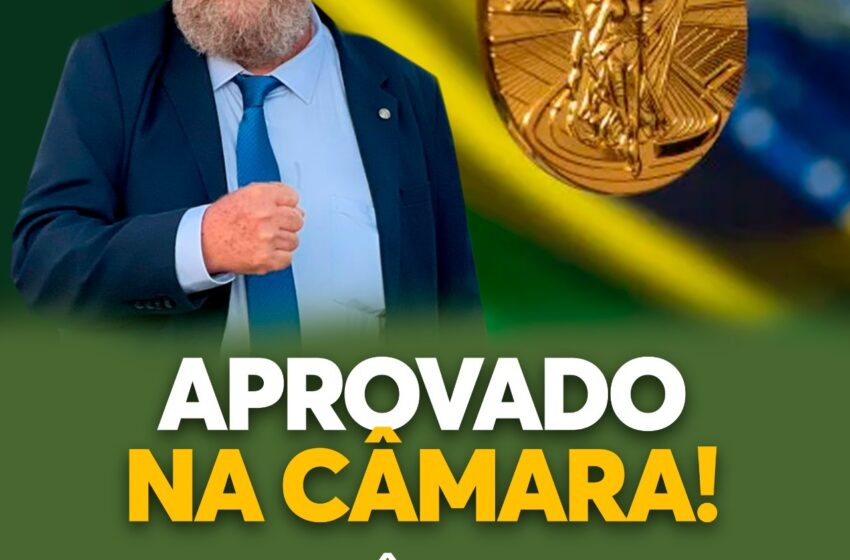  Câmara aprova isenção de Imposto de Renda para premiações de atletas; proposta com participação de Nelson Barbudo segue para o Senado