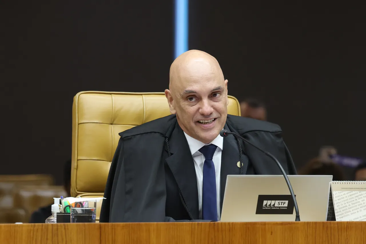 Alexandre de Moraes relatará no STF ações contra Lei da Dosimetria que reduz penas do 8 de janeiro