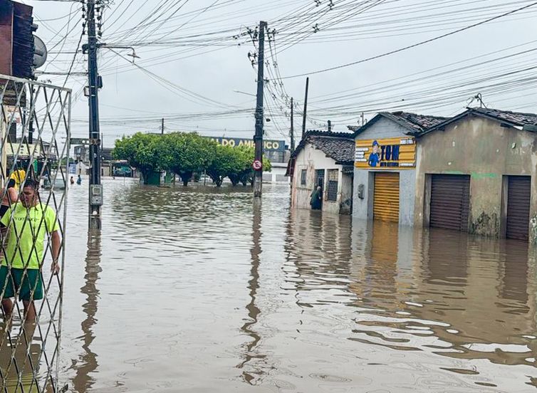 Paraíba recebe R$ 6,1 milhões do Governo Federal para ações após fortes chuvas