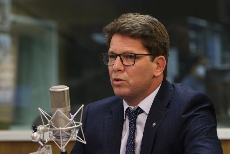 STF investiga repasse de emendas para produtora de cinebiografia sobre Jair Bolsonaro