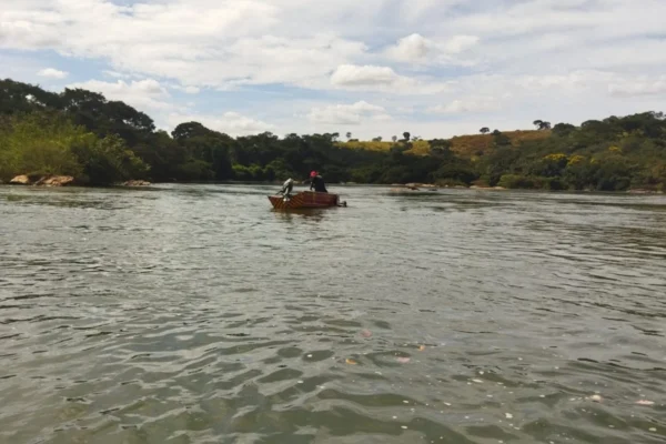 Corpo de pescador que desapareceu no Rio Corumbá é localizado em Orizona