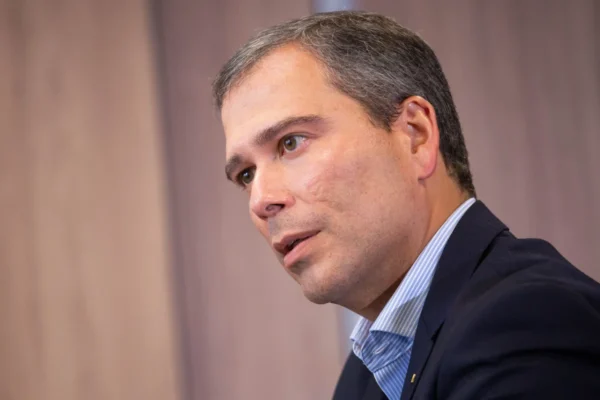 Ex-presidente do BRB negocia delação premiada no âmbito do Caso Master