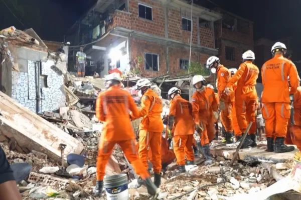 Identificadas as três vítimas de desabamento de edifício em Salvador