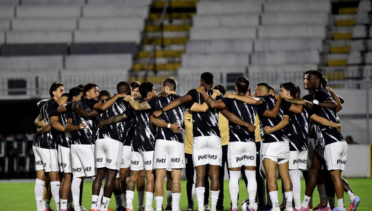 Jogadores da Ponte Preta boicotam concentração contra o Londrina por dívidas salariais