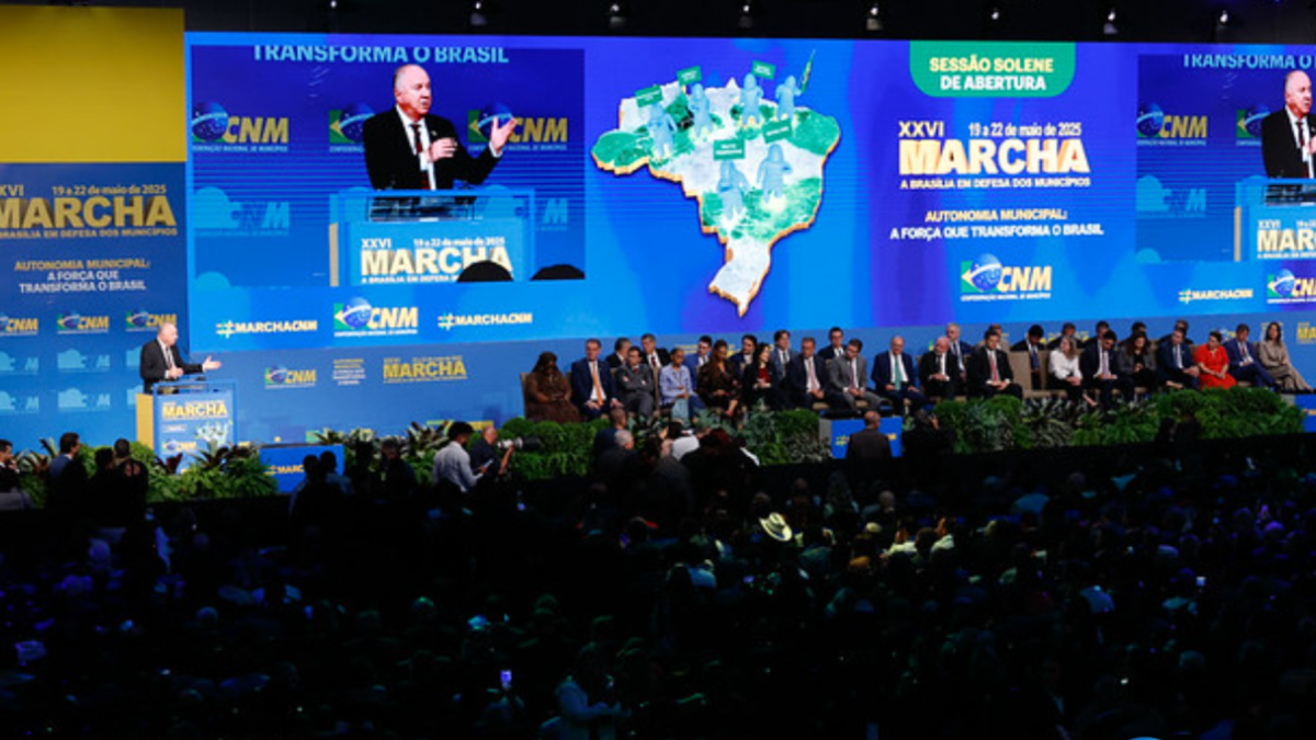 Marcha dos Prefeitos em Brasília reúne presidenciáveis e debate crise na segurança pública