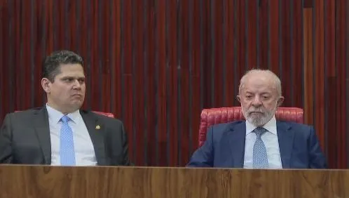 Plano de Lula de reapresentar Jorge Messias ao STF causa desgaste com Davi Alcolumbre