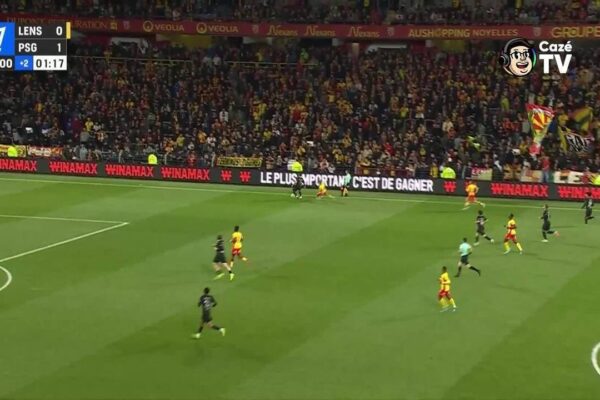 Protesto da torcida do Nantes provoca suspensão de jogo contra o Toulouse no Campeonato Francês