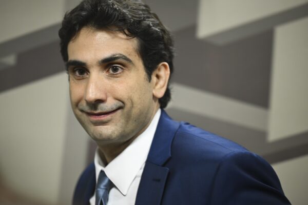 Senado deve questionar Galípolo sobre liquidação do Banco Master em audiência na CAE