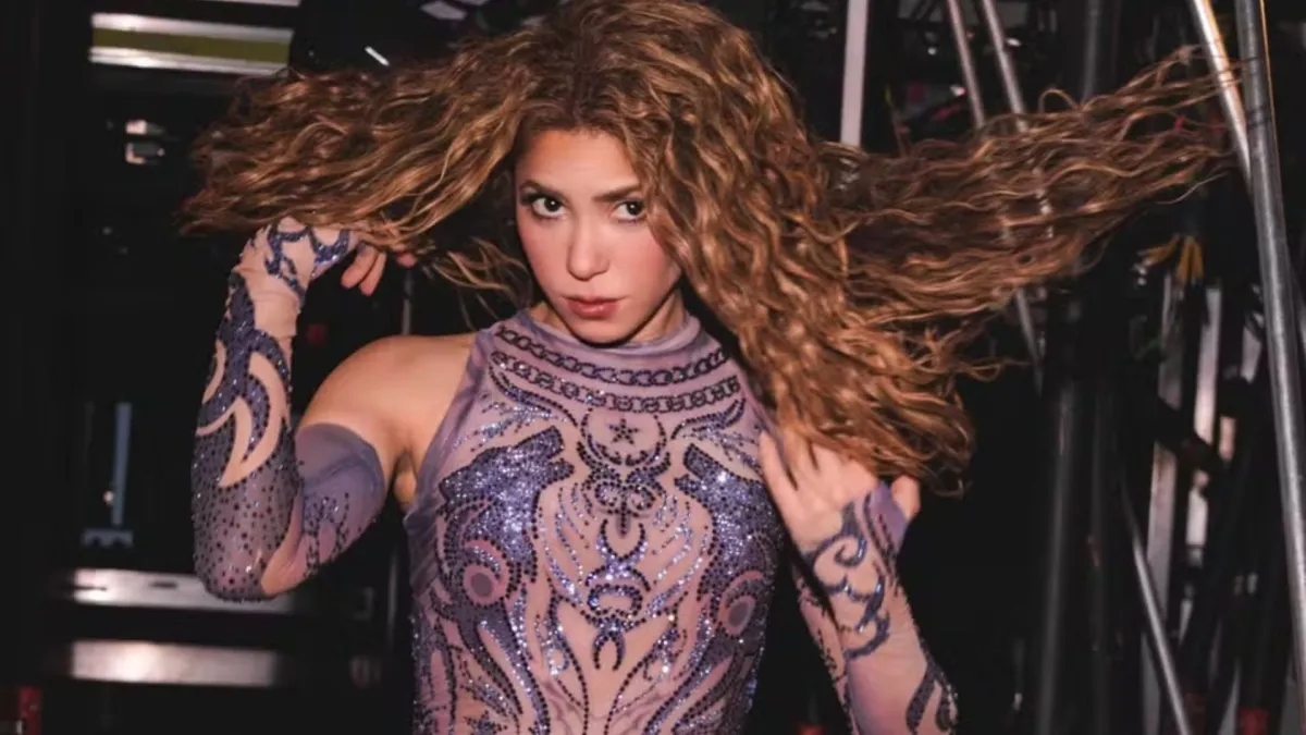 Shakira detalha estado de saúde do pai durante apresentação histórica em Copacabana