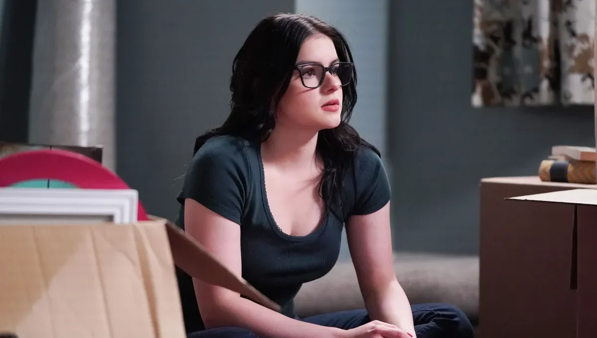 Ariel Winter revela que divide casa com Nolan Gould, colega de Modern Family