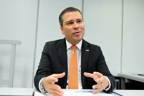 Defesa de ex-presidente do BRB sofre baixa durante tratativas de colaboração premiada