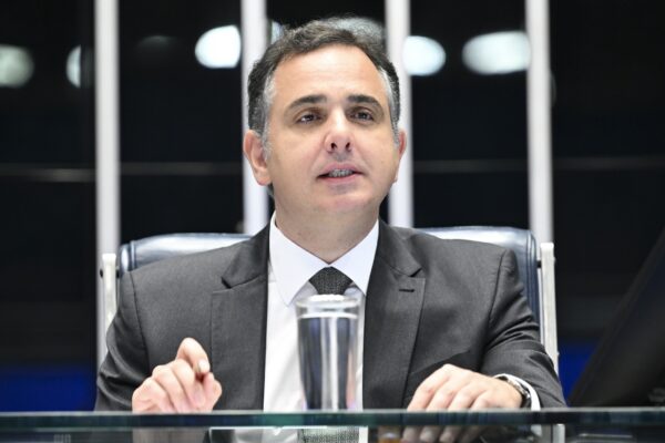 Edinho Silva confirma que Rodrigo Pacheco não disputará o governo de Minas Gerais