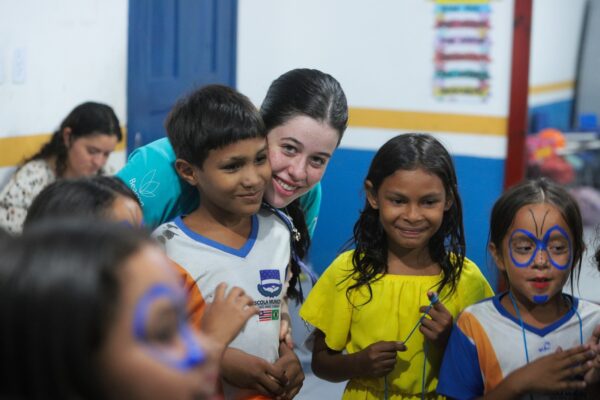 Escolas públicas nos Lençóis Maranhenses recebem oficinas pedagógicas de intercâmbio estudantil