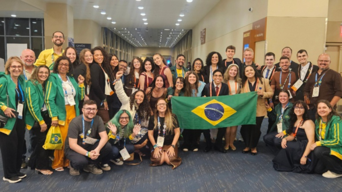 Estudantes brasileiros conquistam oito prêmios na Regeneron ISEF, feira global de ciências nos EUA