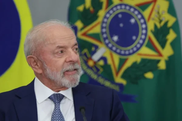 Governo Federal estuda nacionalizar estratégia do Piauí contra roubo de celulares