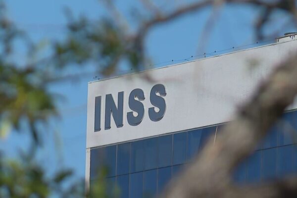 INSS libera consulta à segunda parcela do 13º antecipado; veja calendário e valores