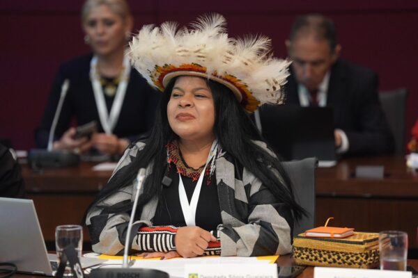ParlAmericas elege Sonia Guajajara como copresidenta de grupo voltado a mulheres indígenas