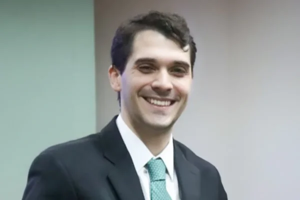 TJDFT define listas tríplices para vagas de juiz titular no TRE-DF; Leonardo da Fonseca lidera votação