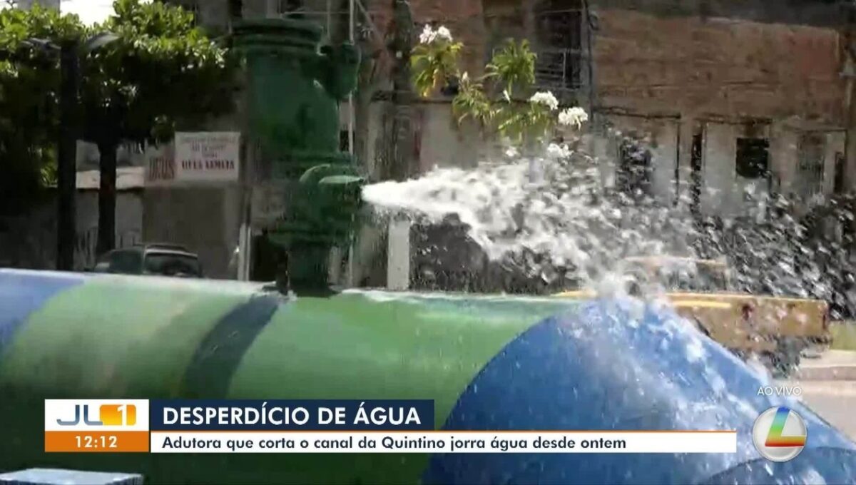 Vazamento em adutora no bairro da Condor causa desperdício de água em Belém
