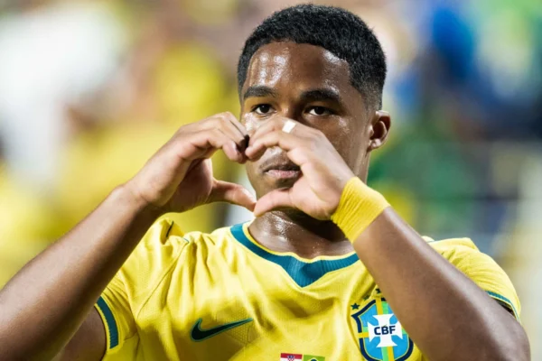 Endrick avalia convocação para Copa de 2026 e projeta protagonismo com a Seleção Brasileira