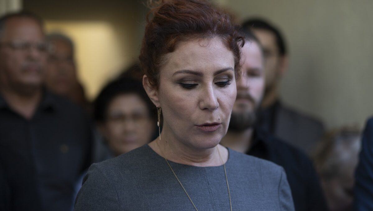 Justiça italiana rejeita extradição de Carla Zambelli e ordena soltura da ex-deputada