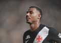 Vasco: Cuiabano volta aos treinos, mas titularidade contra o Bragantino depende de avaliação física